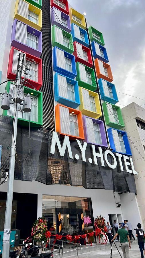 M.Y. Hotel دوماغيتي المظهر الخارجي الصورة